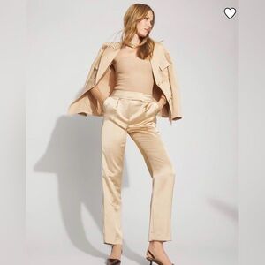 NWT WHBM Zoey Satin Straight Leg Pants Prosecco High-Rise 4R ✨